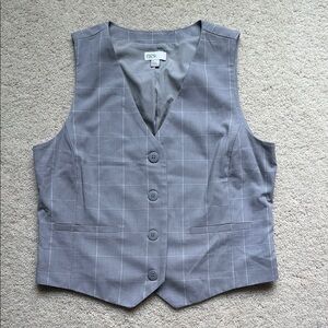 Gray Windowpane Button Vest